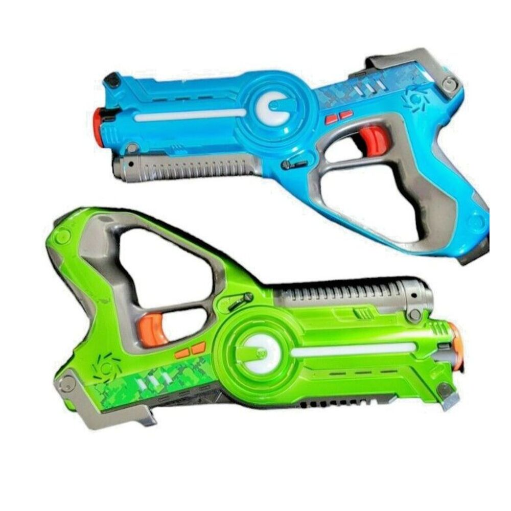 The Tag Adventure Guys Laser Tag Guns‎ and Case - Picture 4 of 10